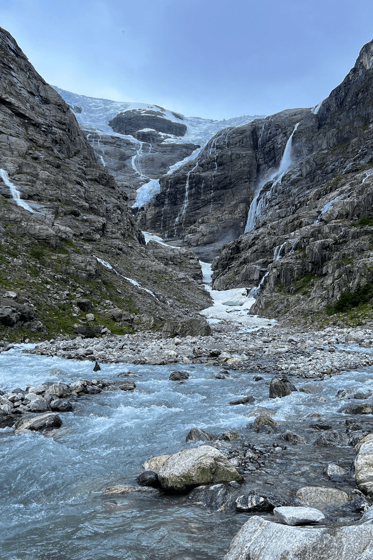 Vodopád Kjenndalsbreen - Národní park Jostedalsbreen